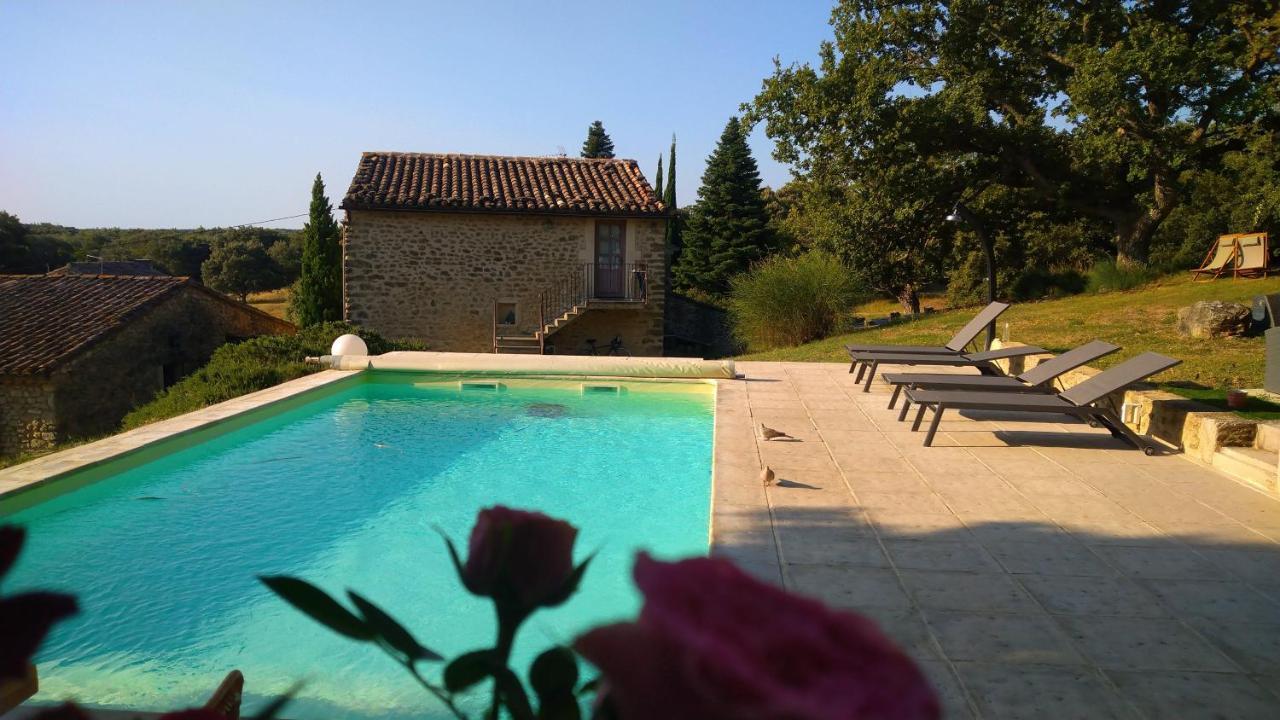 ホテル La Ferme Les Eybrachas Réauville エクステリア 写真