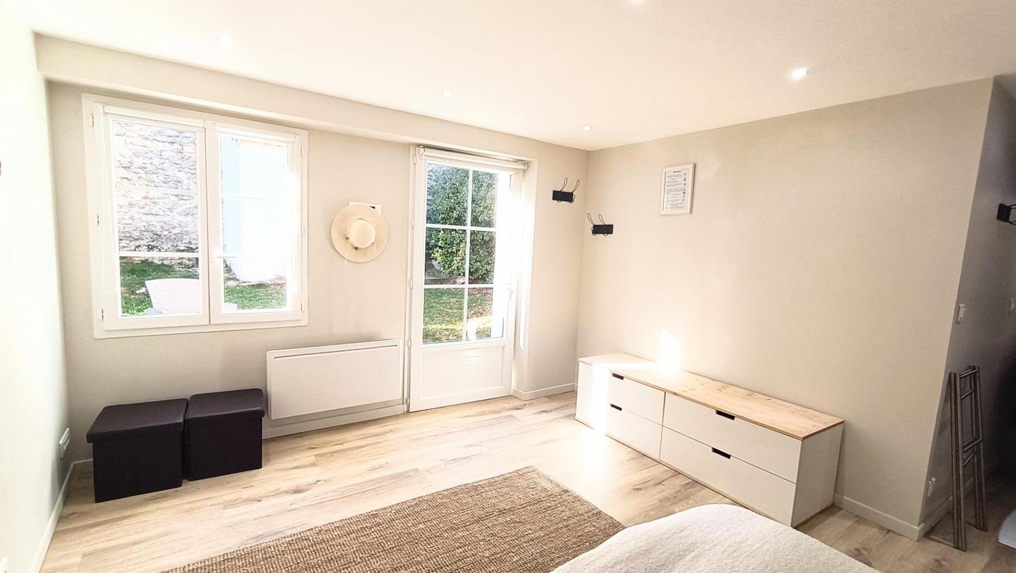 ホテル La Ferme Les Eybrachas Réauville 部屋 写真